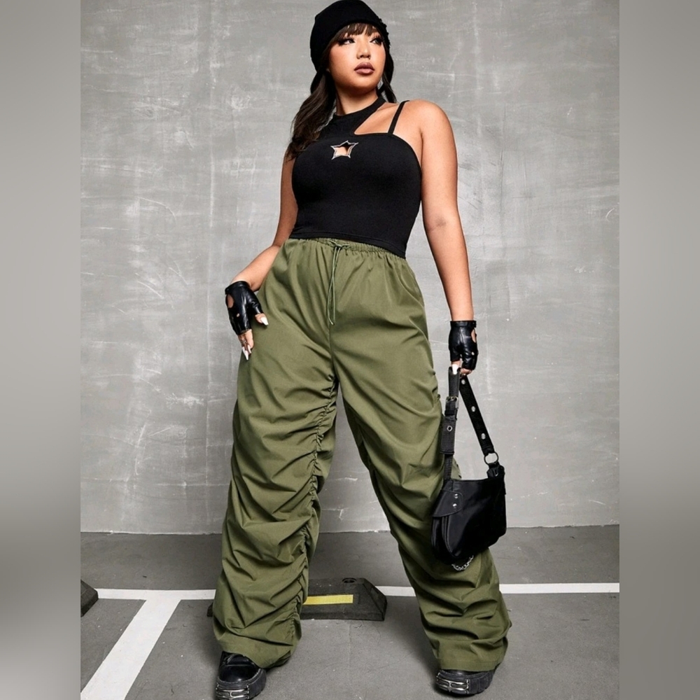 SHEIN ICON Plus Drawstring Waist Ruched Parachute Pants